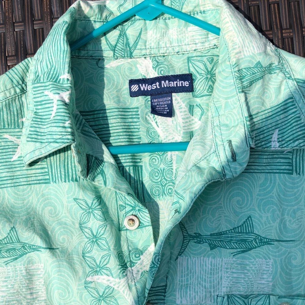 West Marine Men's Seafoam Green Casual Button-Down Shirt